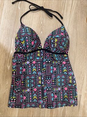 NWT Hula Honey Halter Tie Open Back Tankini Top M